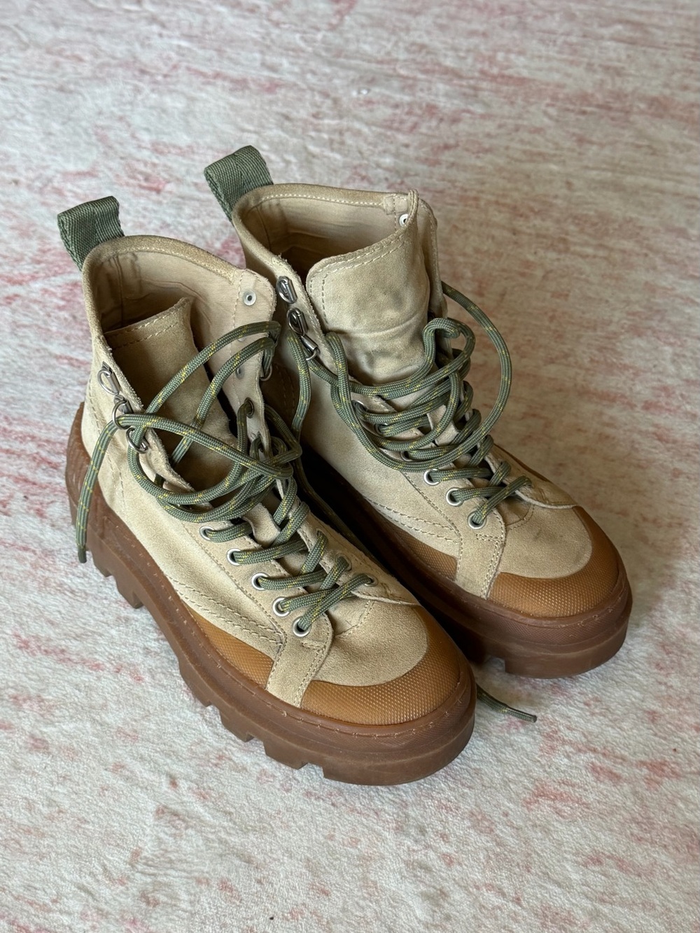 Women’s Beige Zara Boots